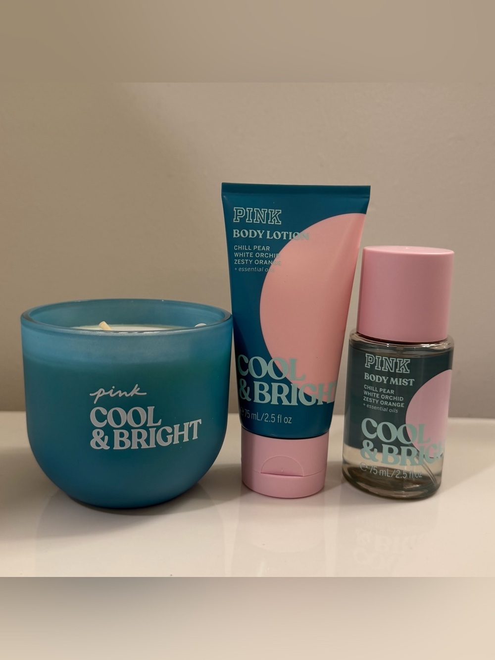 PINK Victoria's Secret Cool & Bright